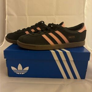 Adidas Dark Grey with Pink Stripe BNWT W Box